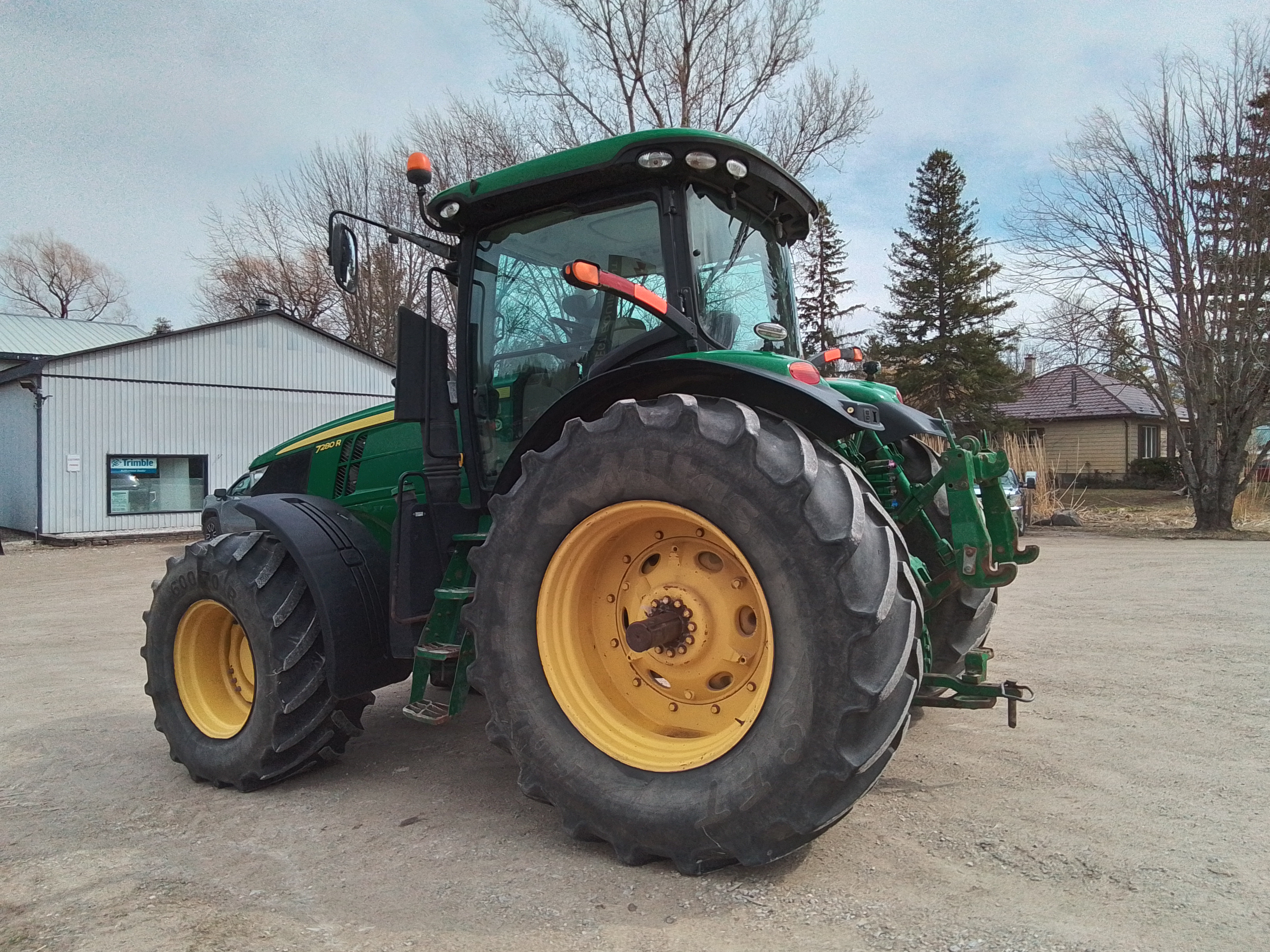 2012 John Deere 7280R Tractor