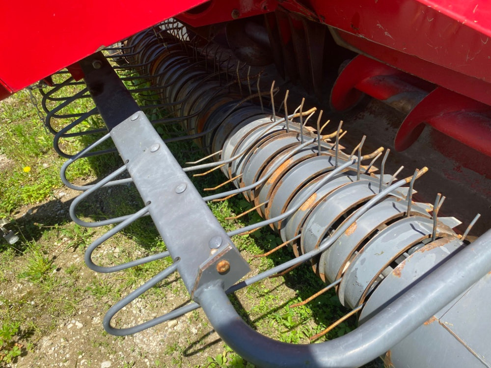 2017 Massey Ferguson 1840 Misc