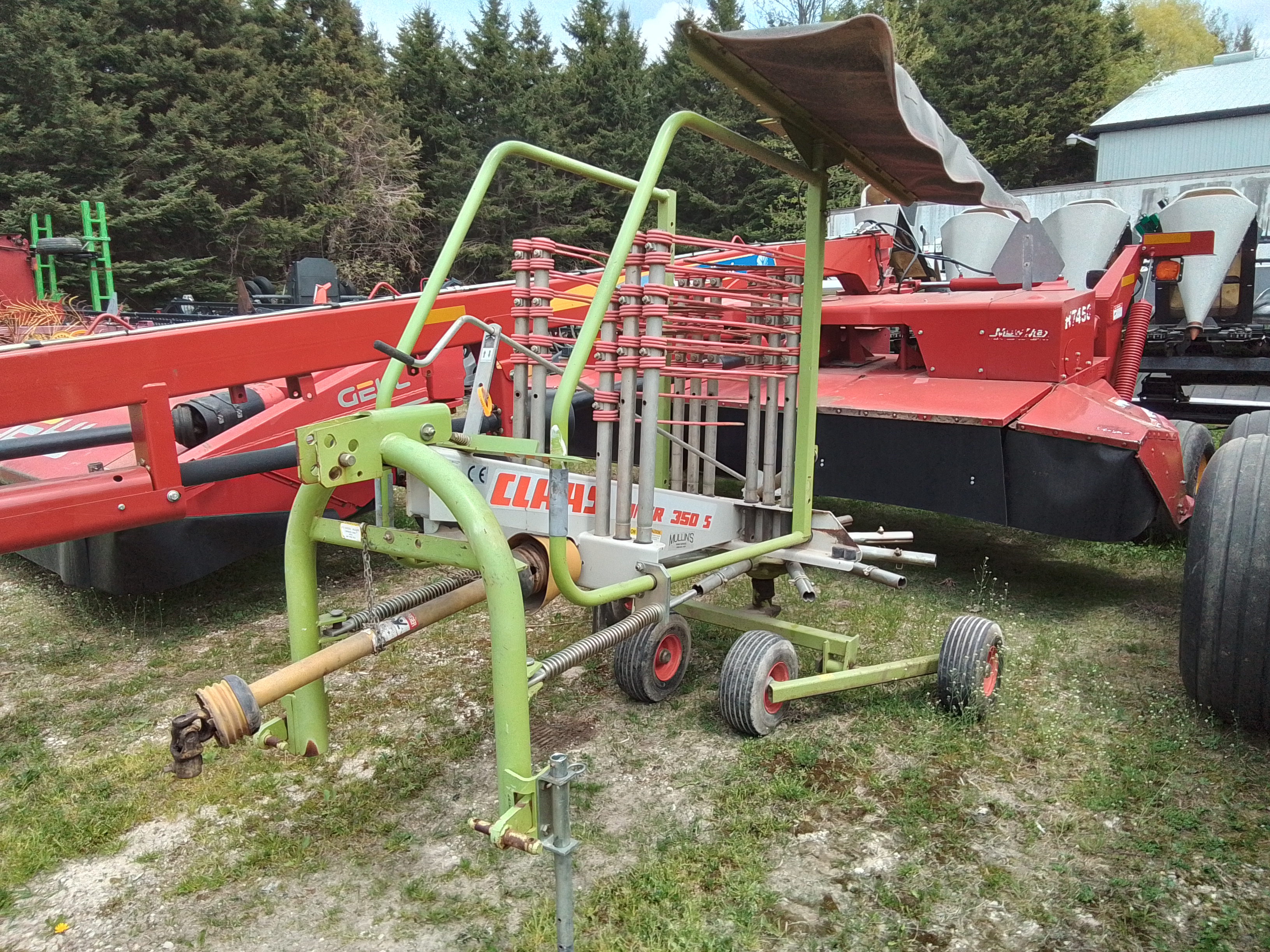 CLAAS 350 Rake