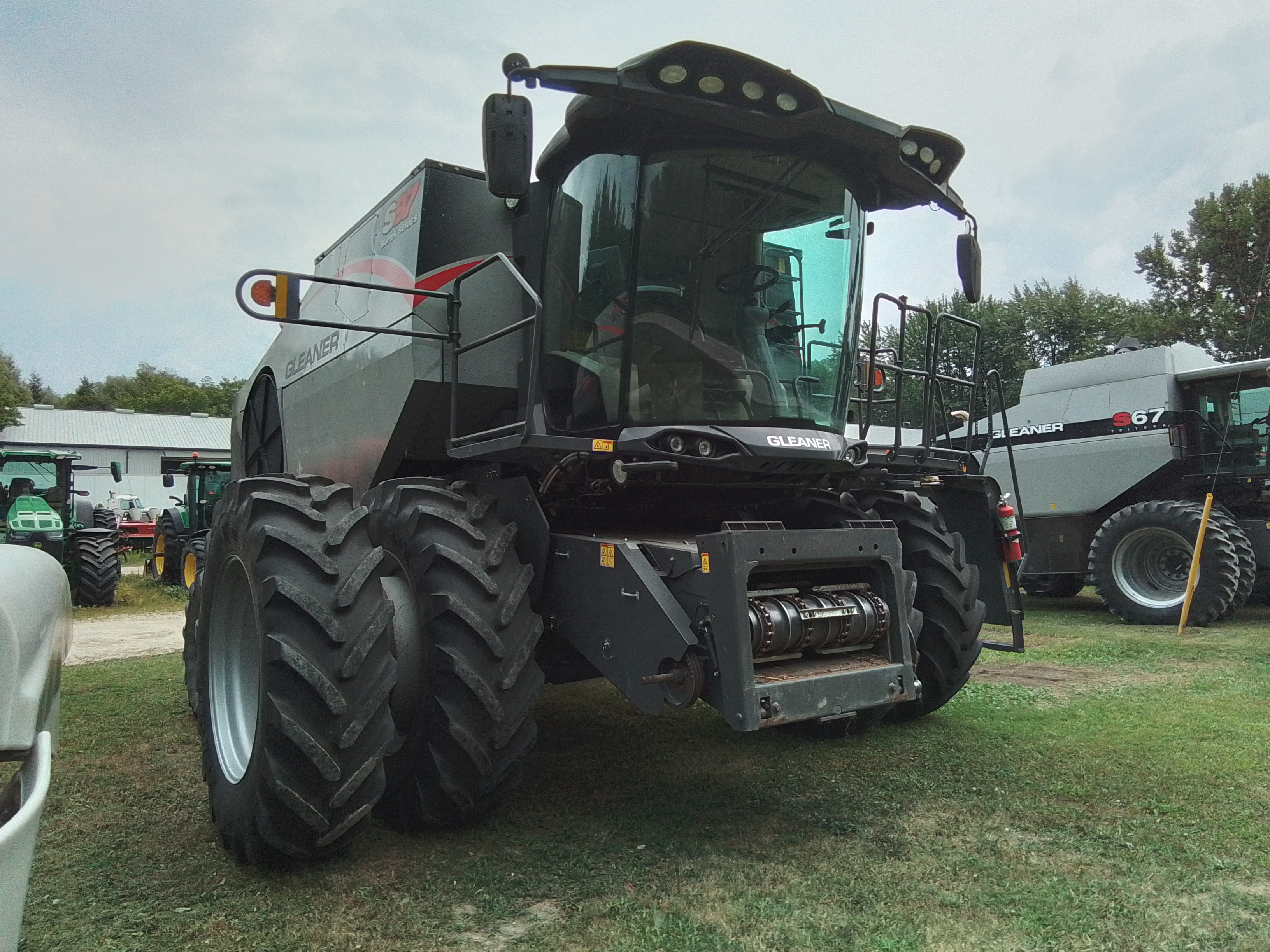 2020 Gleaner S97 Combine