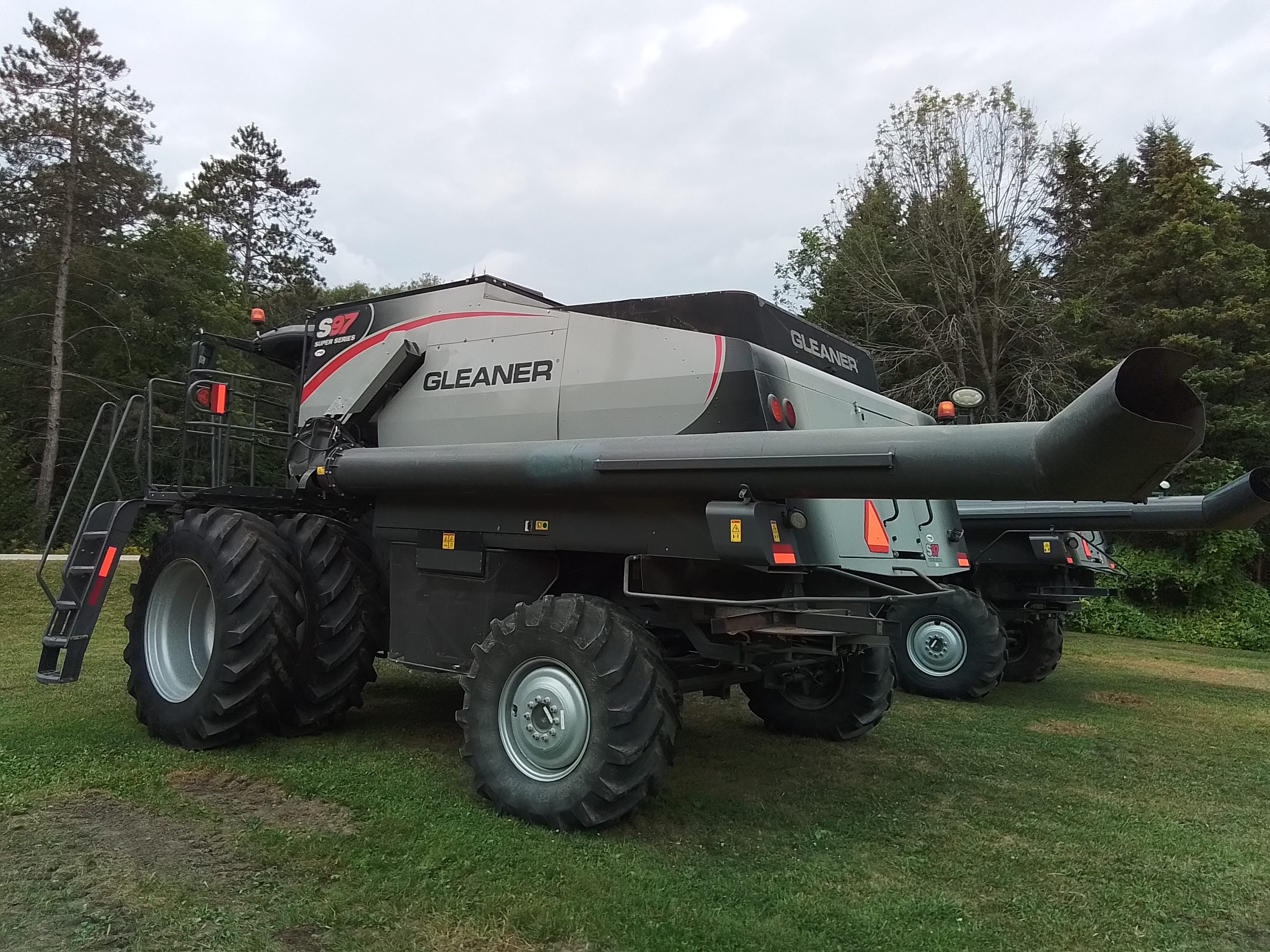 2020 Gleaner S97 Combine