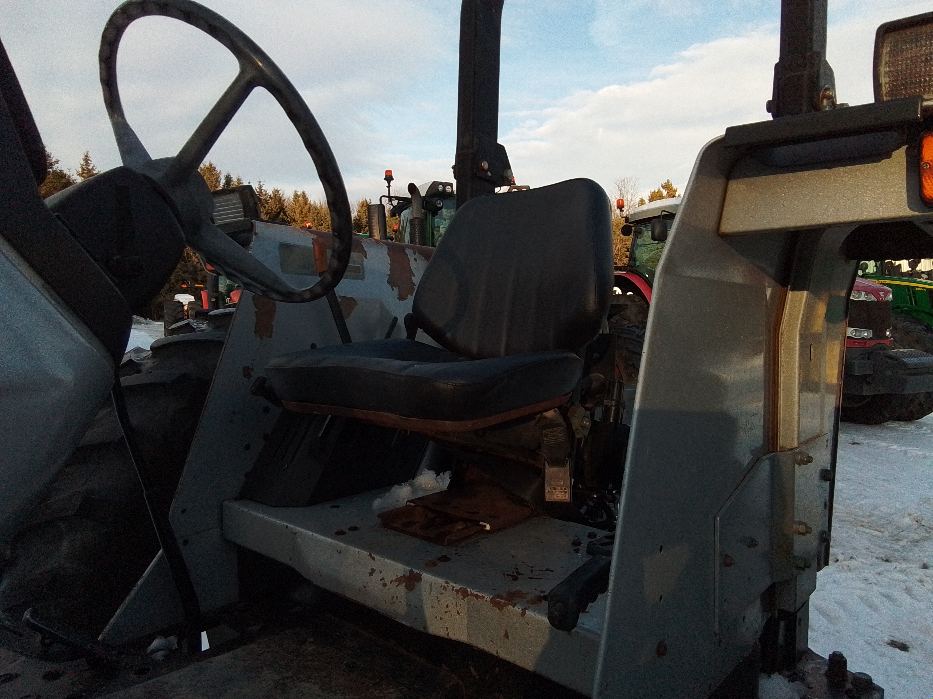 1997 AGCO White 6510 Tractor