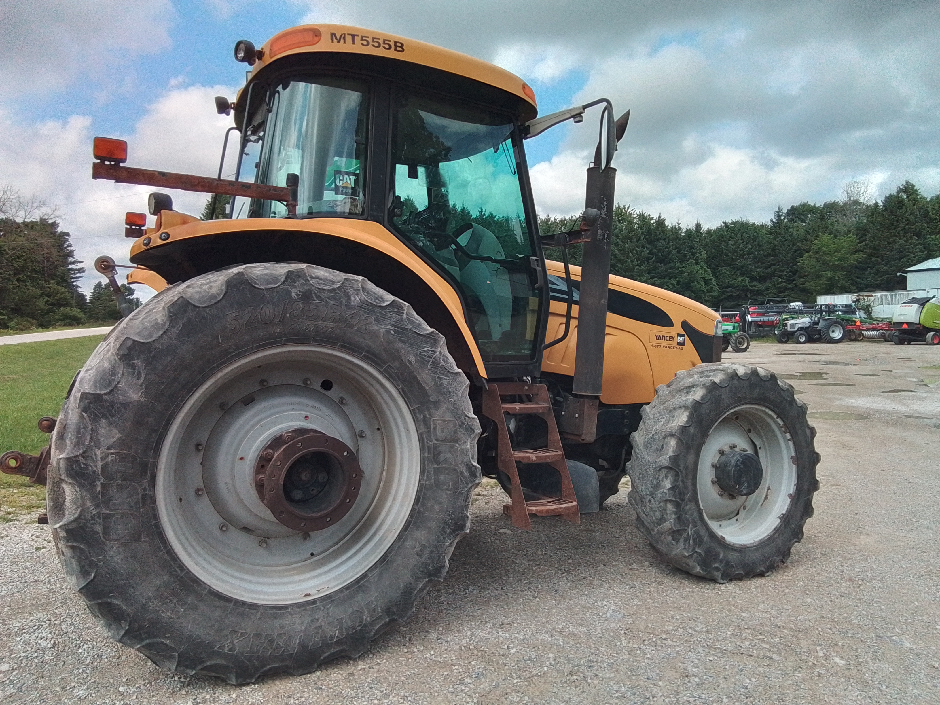 2007 Misc MT555B Tractor