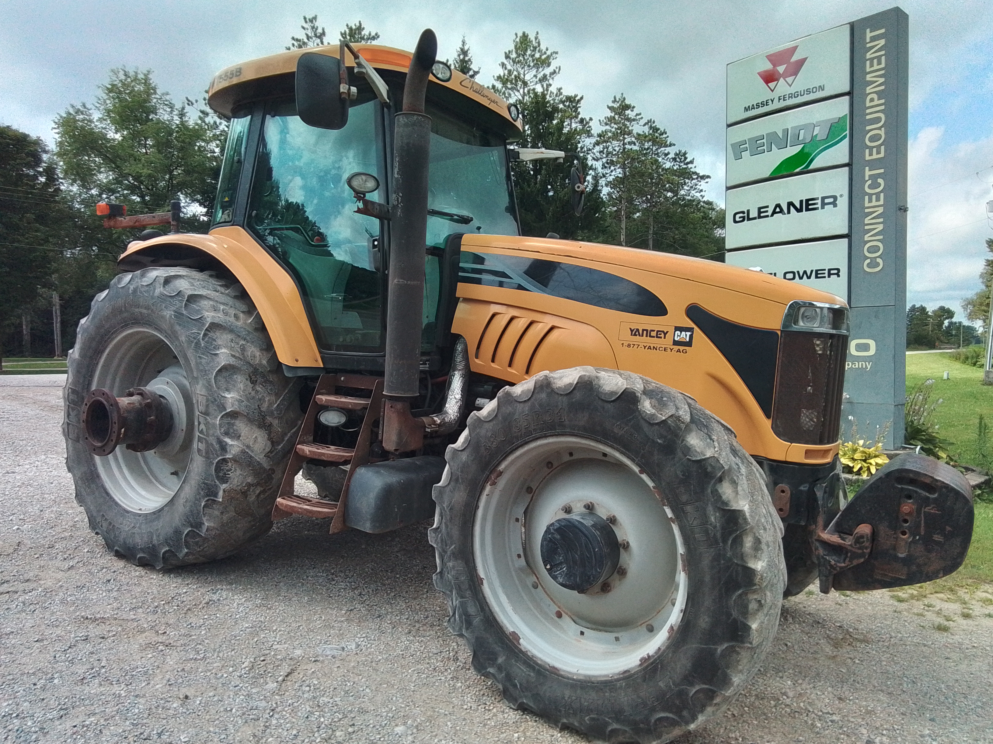 2007 Misc MT555B Tractor