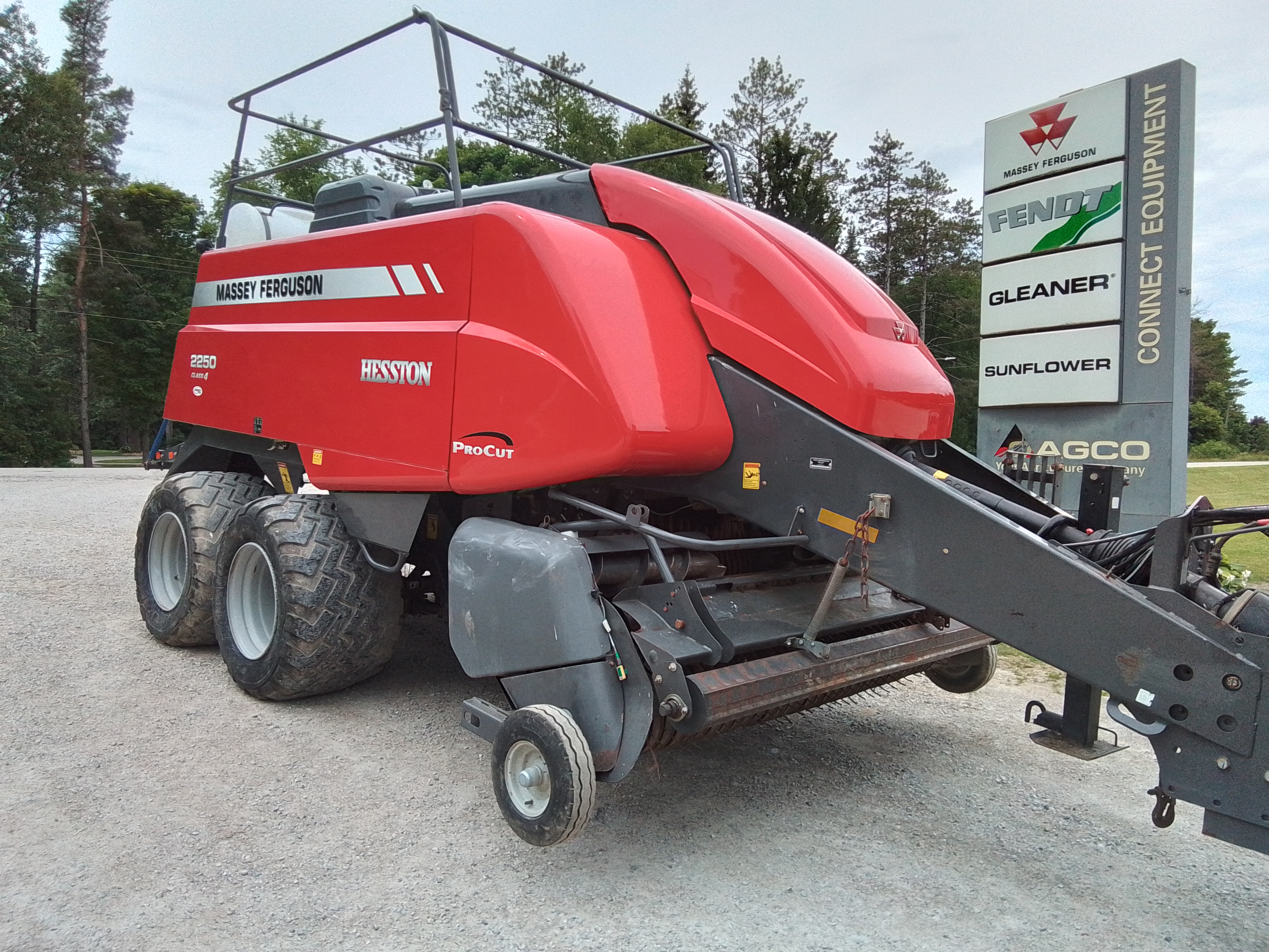 2020 Massey Ferguson 2250 Misc