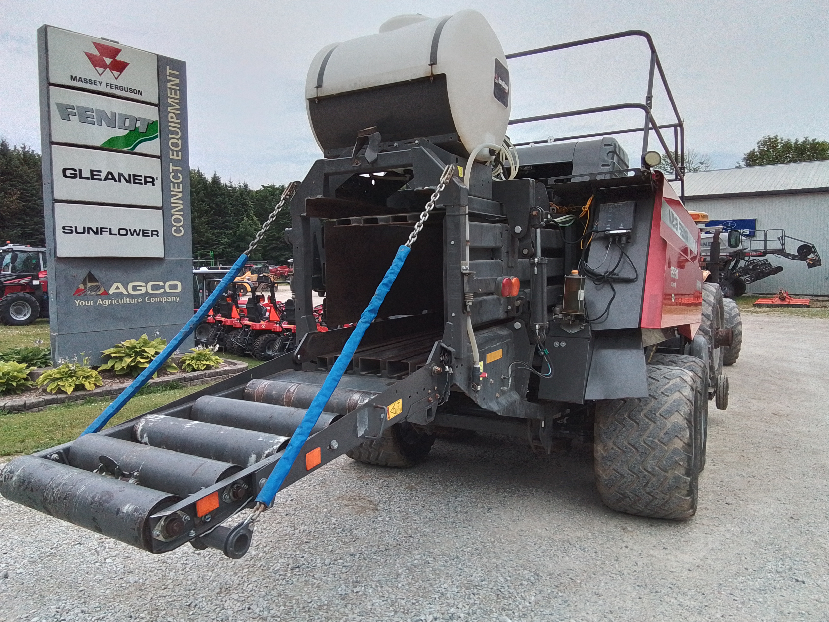 2020 Massey Ferguson 2250 Misc
