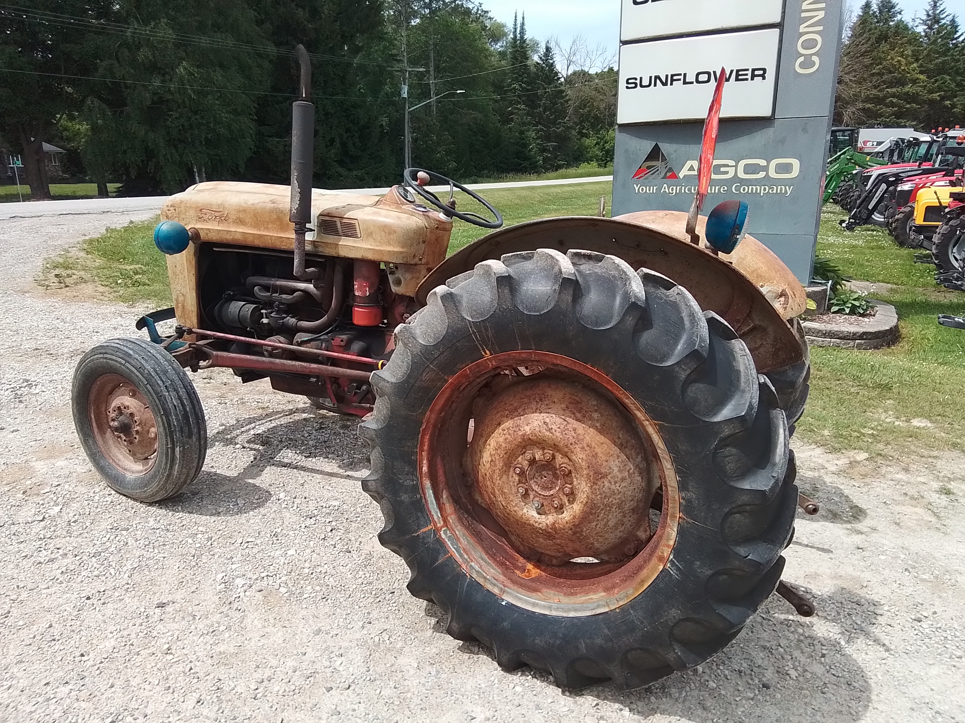 1956 Ford 800 Tractor