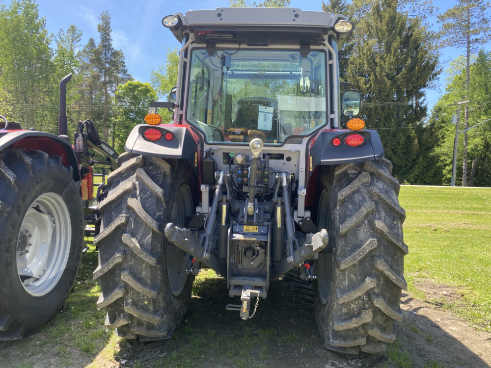Massey Ferguson 5M.145 Tractor
