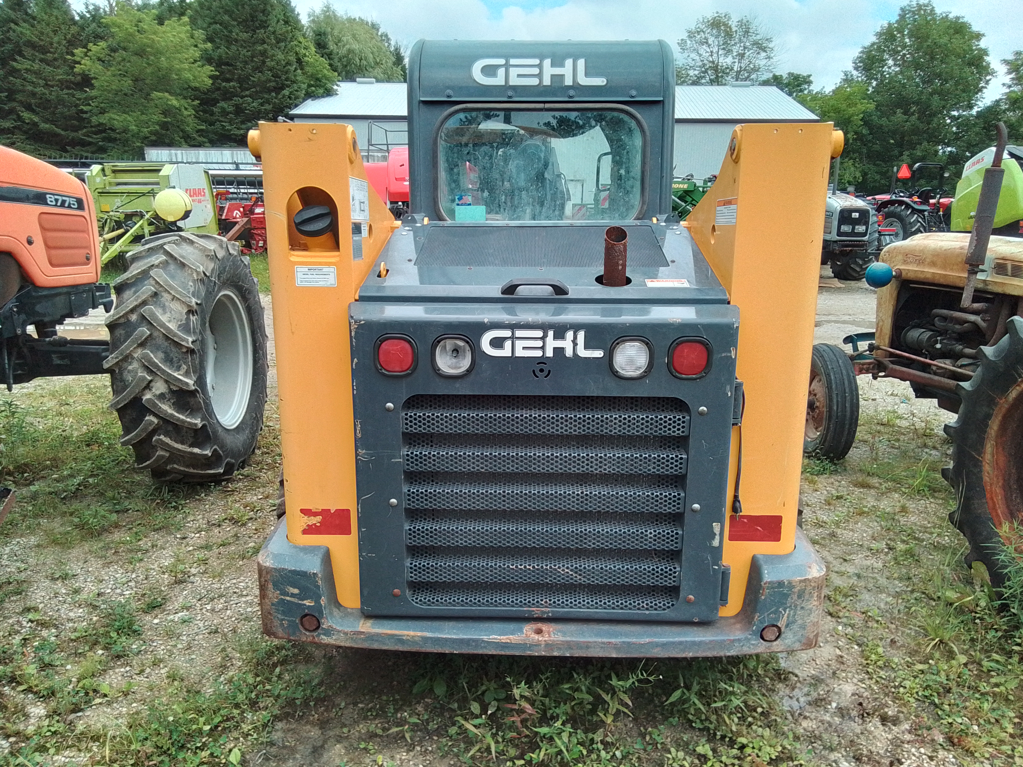 Gehl R190 Skid Steer Loader