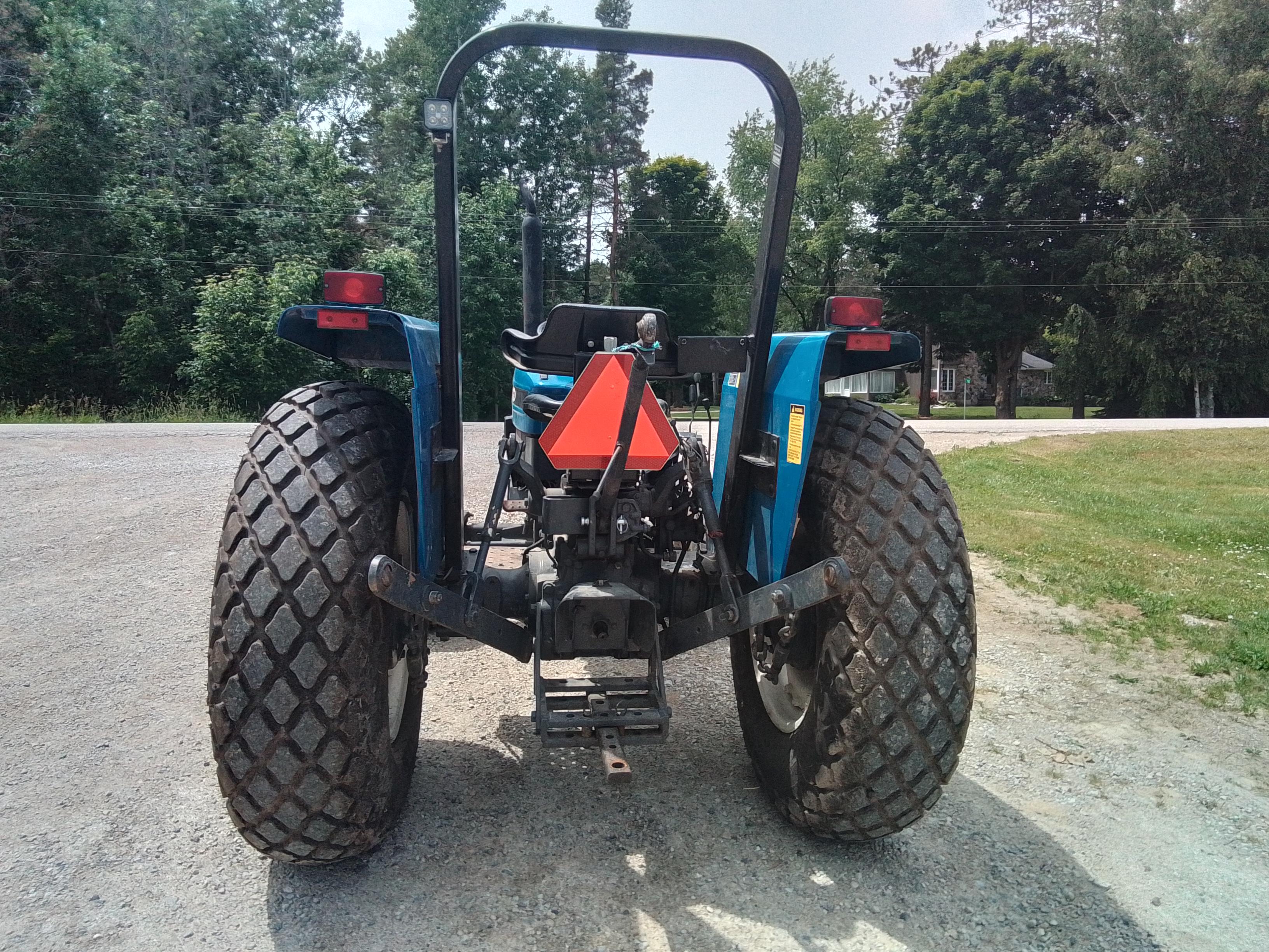 New Holland 3010 Tractor