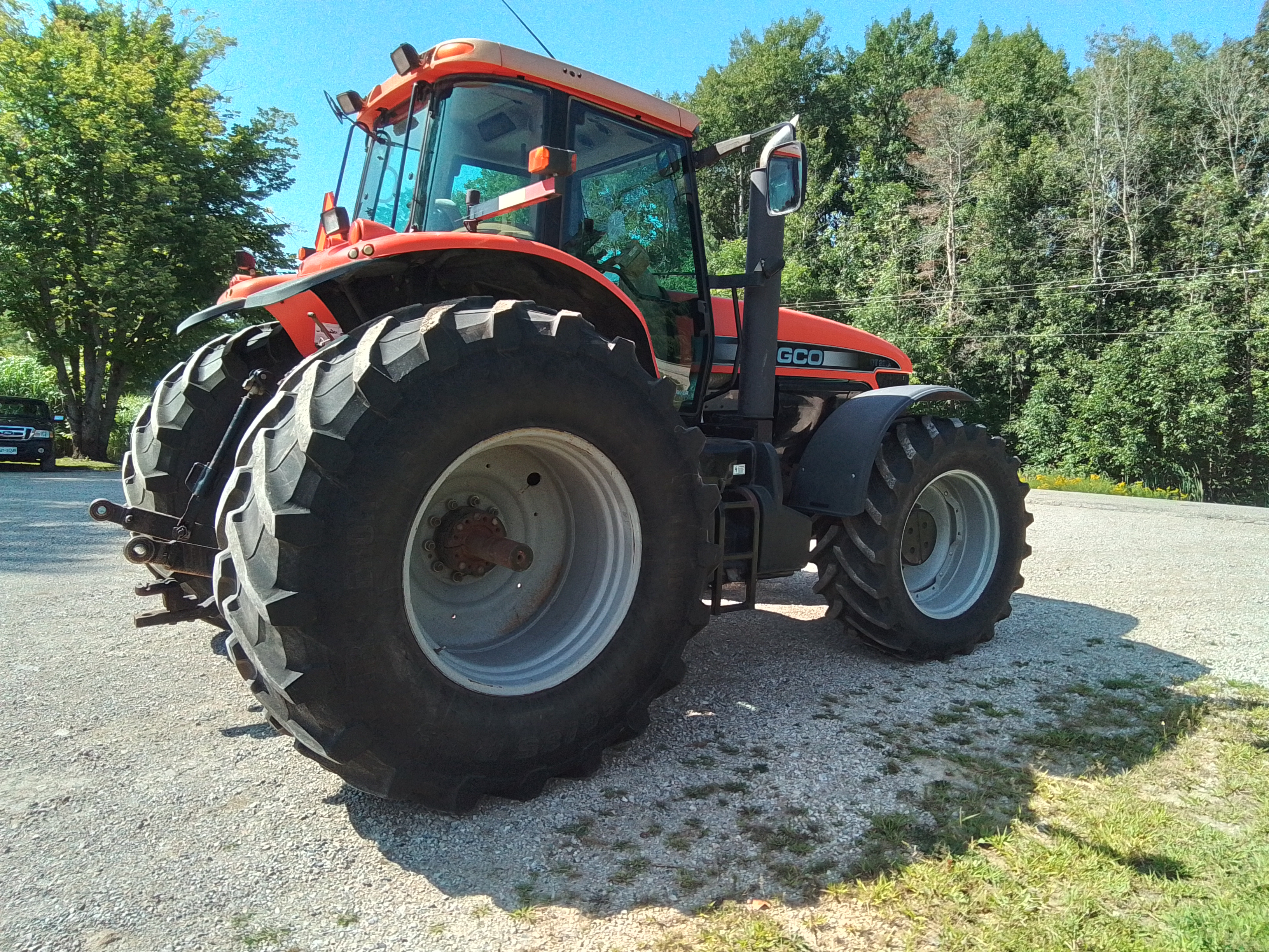 AGCO DT220A Tractor