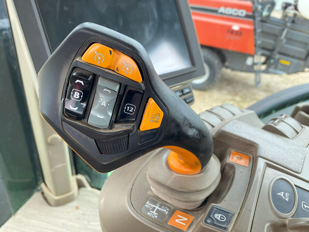 2020 John Deere 8R 280 Tractor