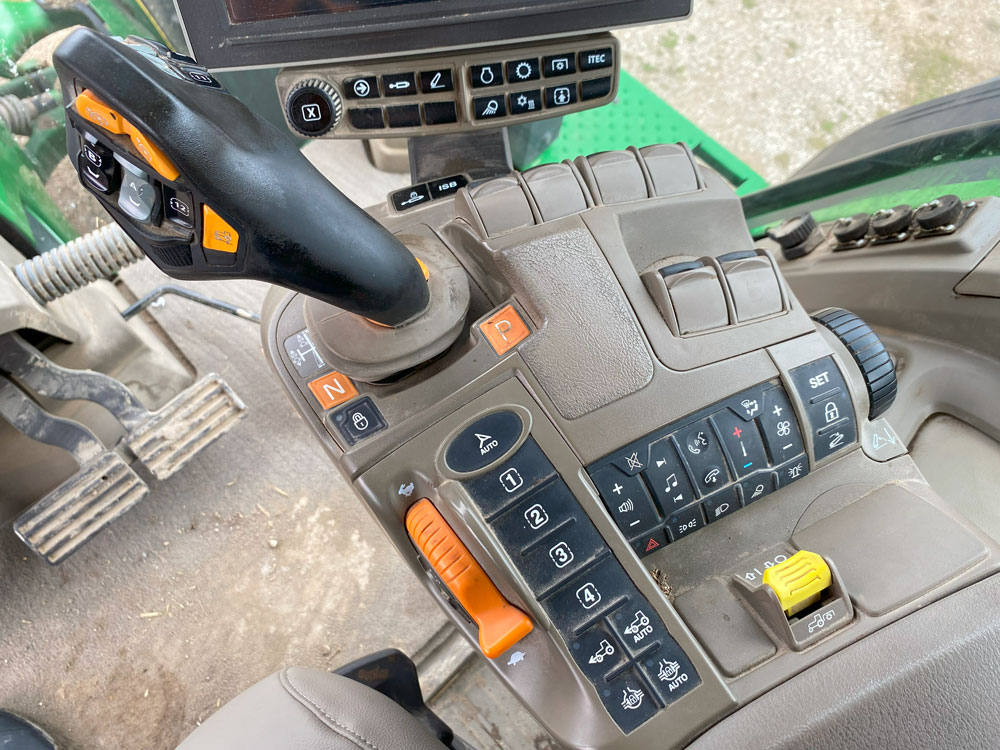 2020 John Deere 8R 280 Tractor