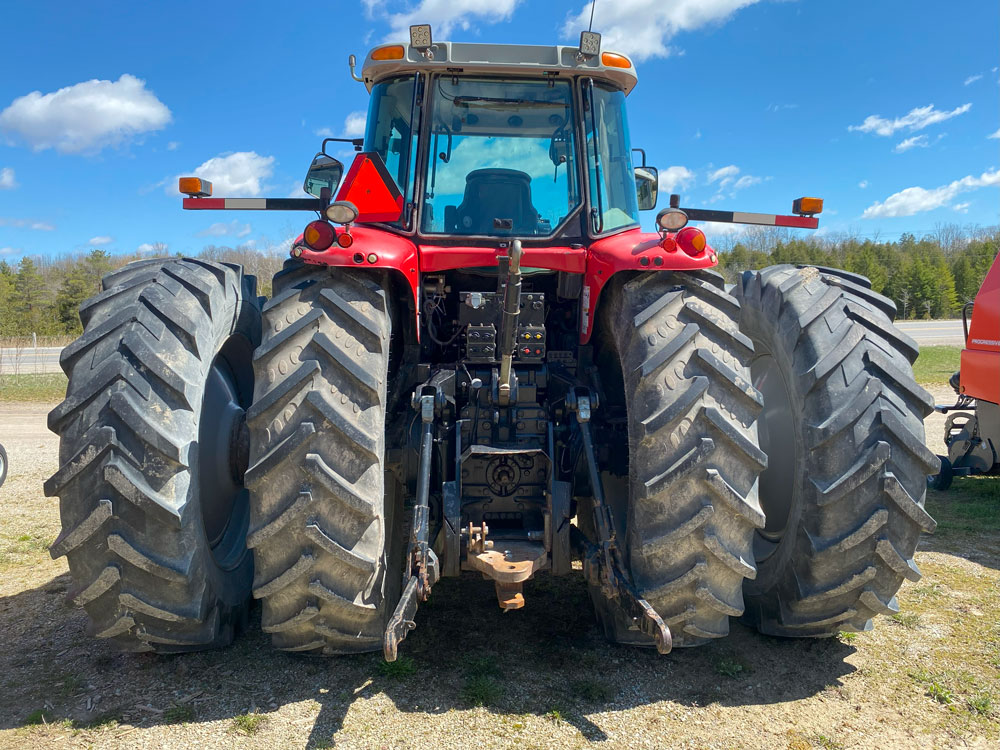 2004 Massey Ferguson 8450 Tractor