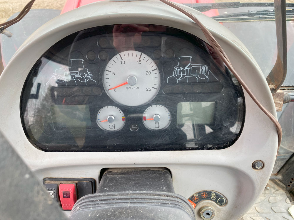 2004 Massey Ferguson 8450 Tractor