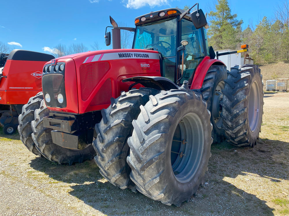 2004 Massey Ferguson 8450 Tractor