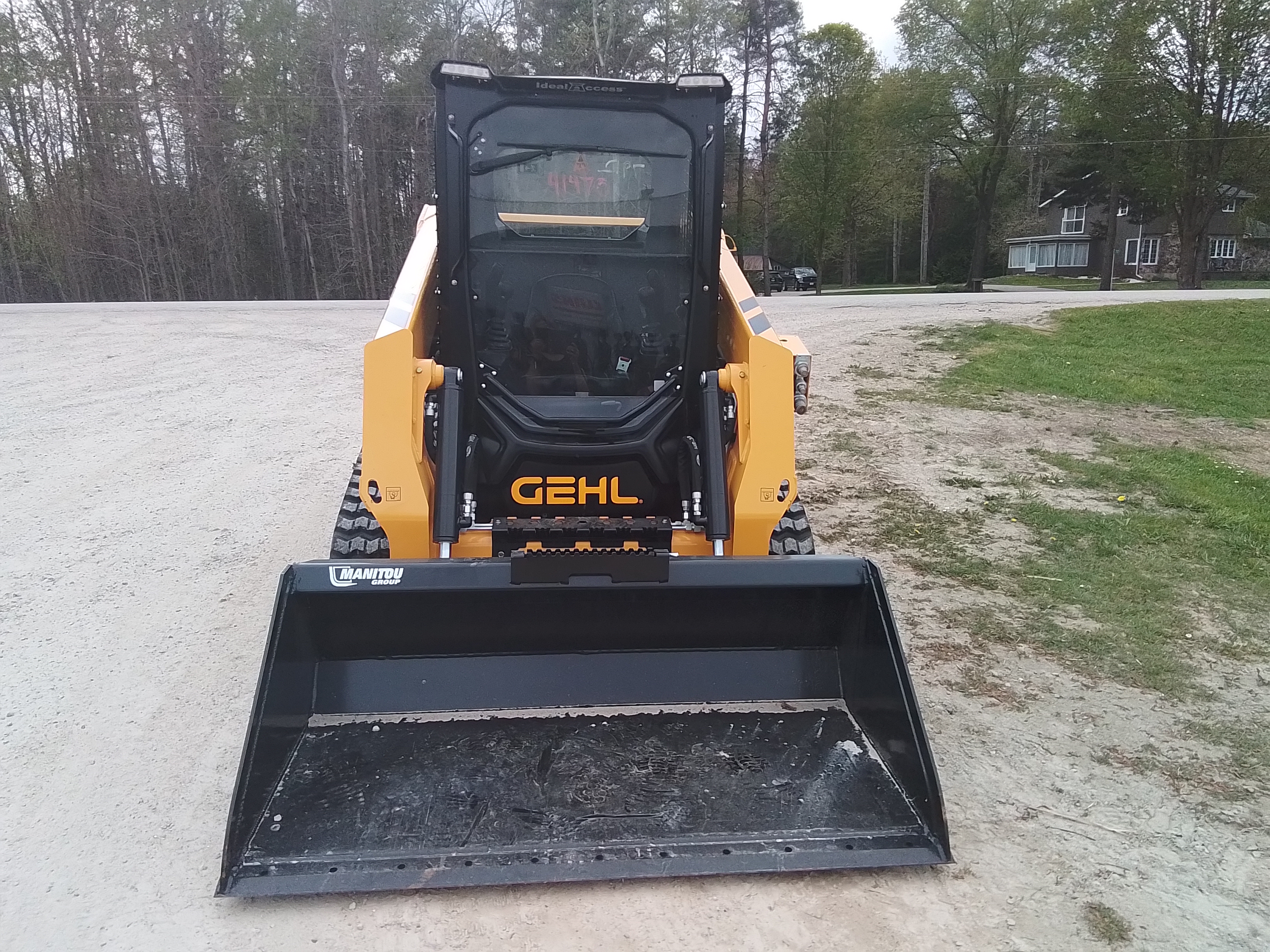 Gehl VT210 Compact Track Loader