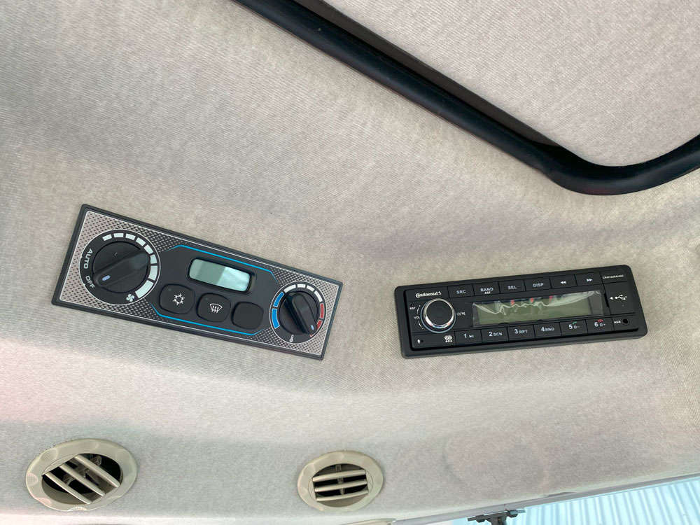 Massey Ferguson 7S.155 Tractor