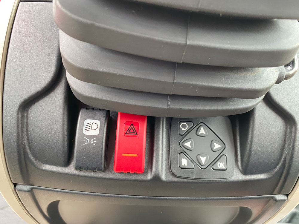 2024 Massey Ferguson 5711D Tractor