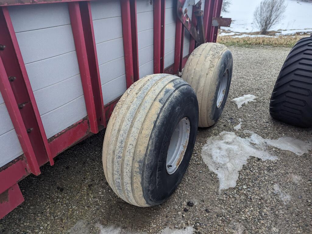 2006 Hagedorn 276 Manure Spreader