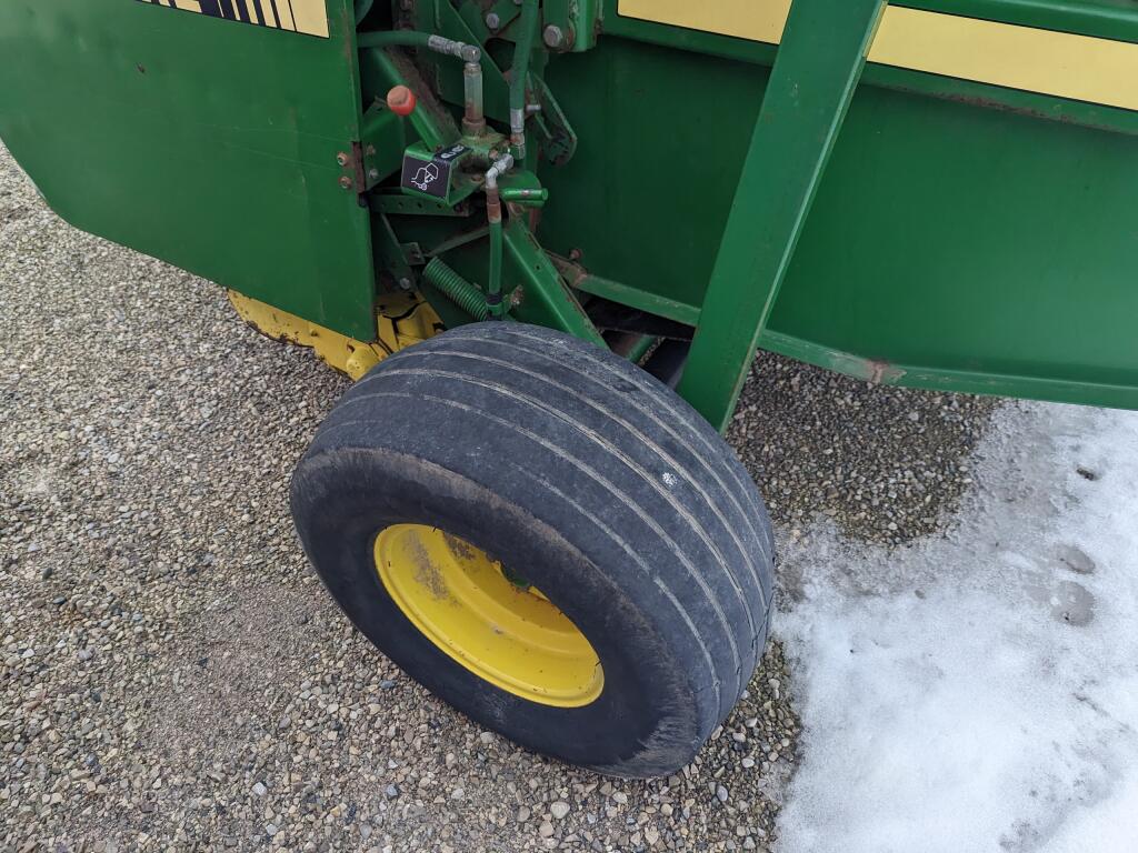 1990 John Deere 435 Baler/Round