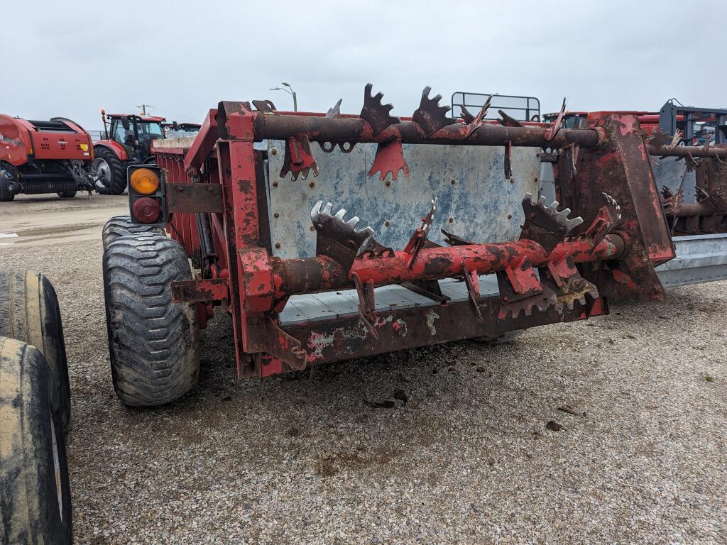 2013 Hagedorn 2277 Manure Spreader