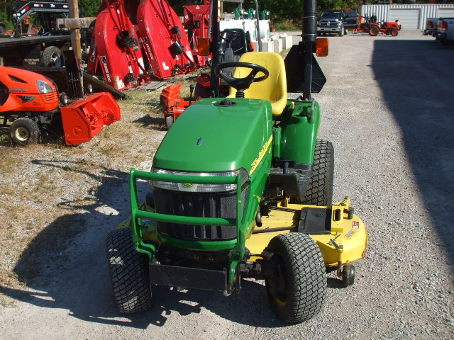 2010 John Deere 2305 Tractor