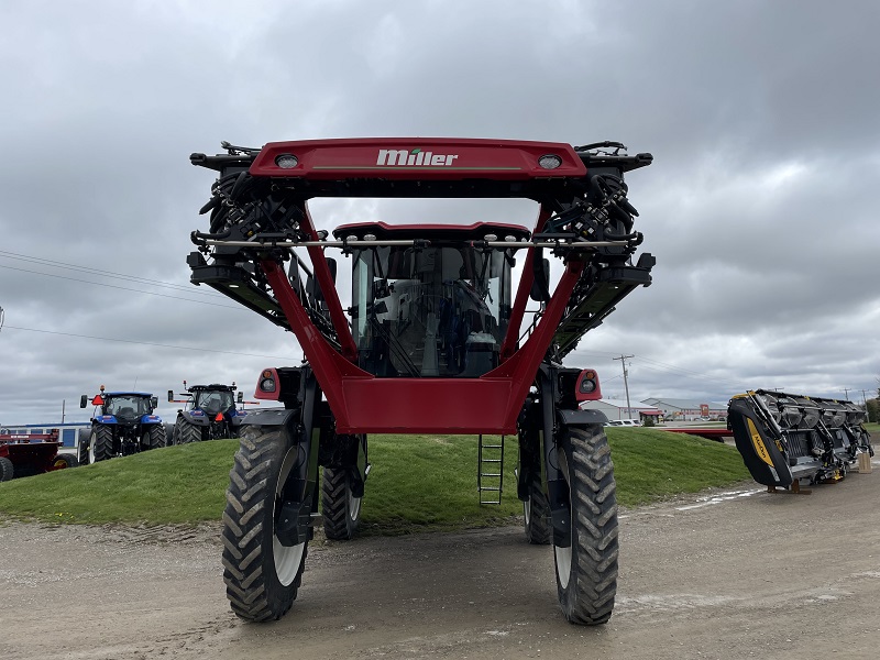 2020 Miller NITRO 7310 Sprayer/High Clearance