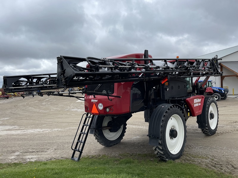 2020 Miller NITRO 7310 Sprayer/High Clearance