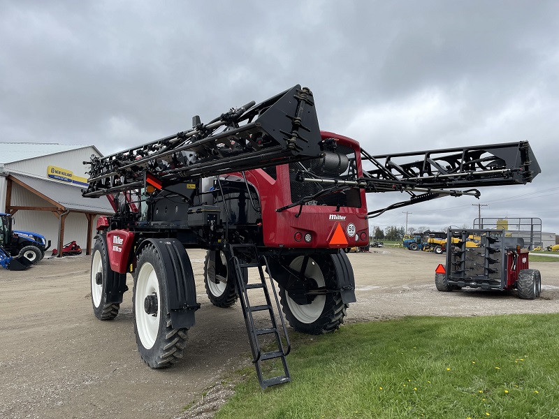 2020 Miller NITRO 7310 Sprayer/High Clearance