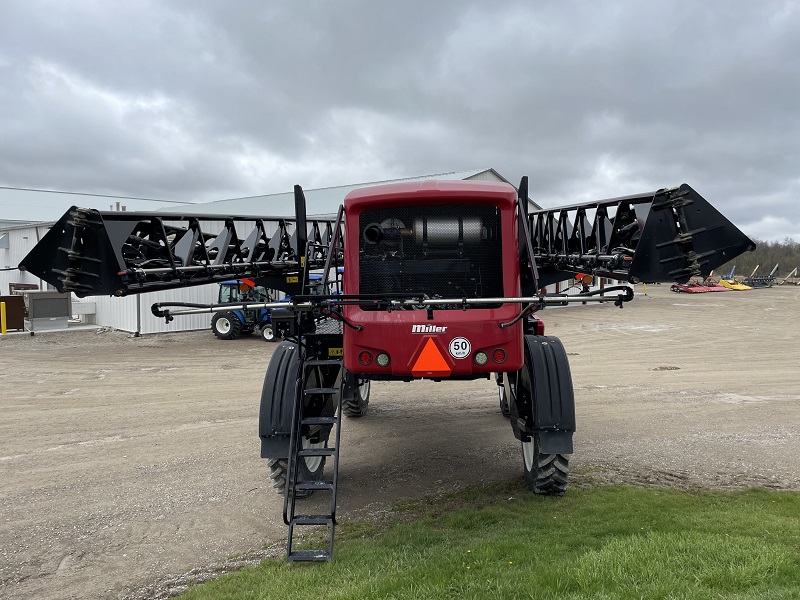 2020 Miller NITRO 7310 Sprayer/High Clearance