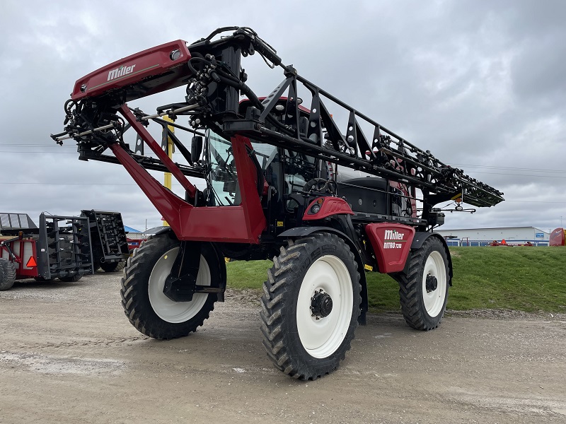 2020 Miller NITRO 7310 Sprayer/High Clearance