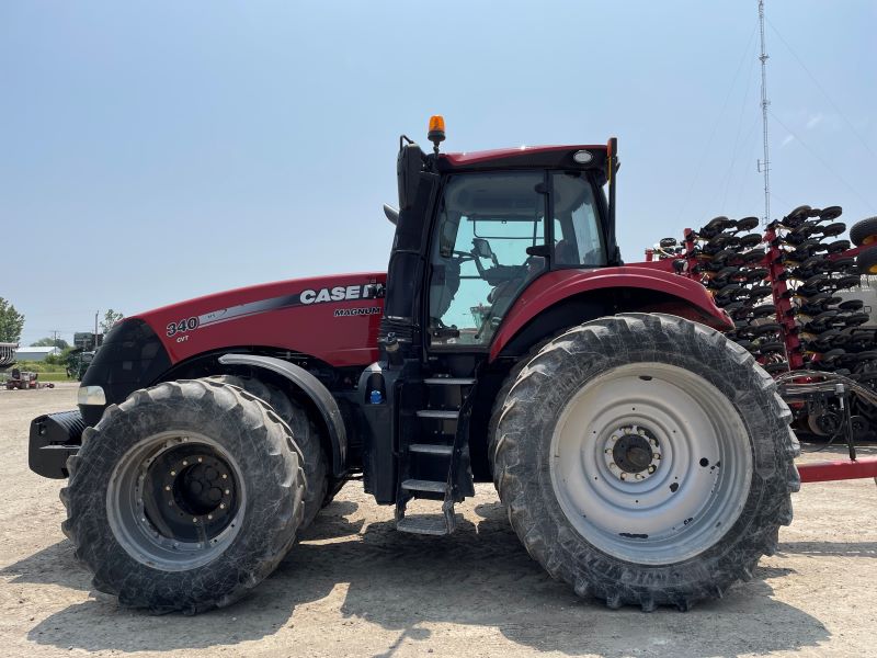 2019 Case IH MAGNUM 340 Tractor