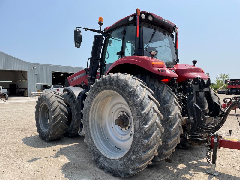 2019 Case IH MAGNUM 340 Tractor