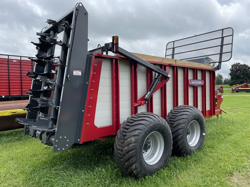 2023 Hagedorn 5440 Manure Spreader