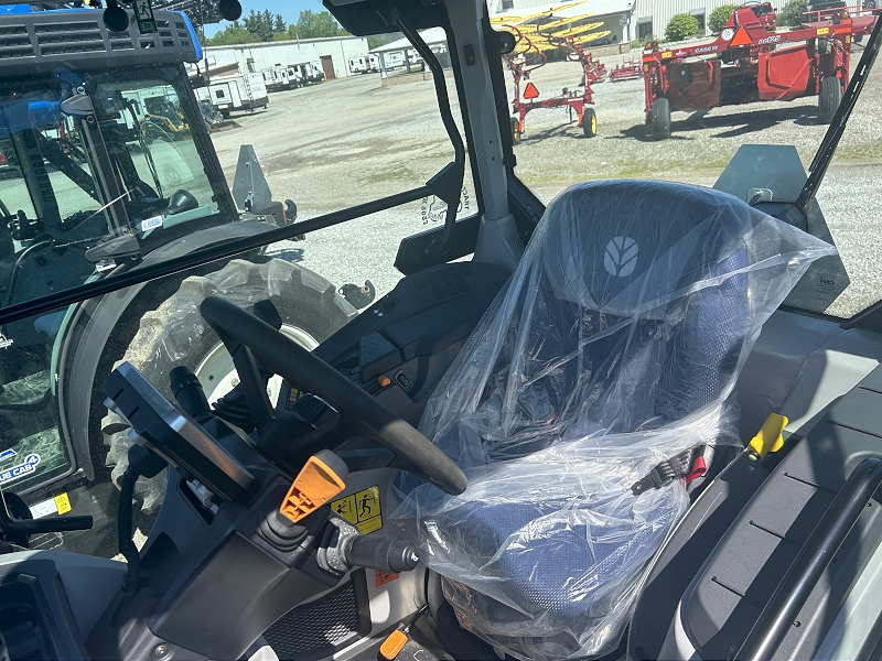 2024 New Holland T4.100F CAB Tractor