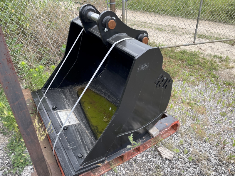 2023 H&H Manufacturing 48" DITCH Bucket