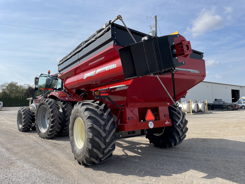 2024 Brent 678XL Grain Cart