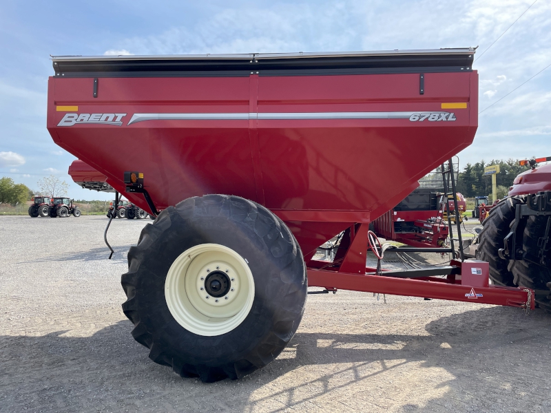 2024 Brent 678XL Grain Cart