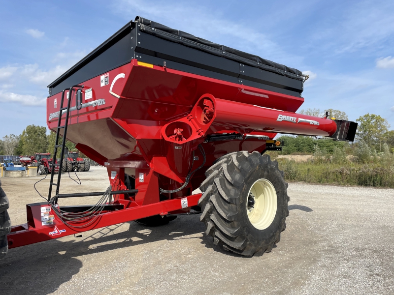 2024 Brent 678XL Grain Cart