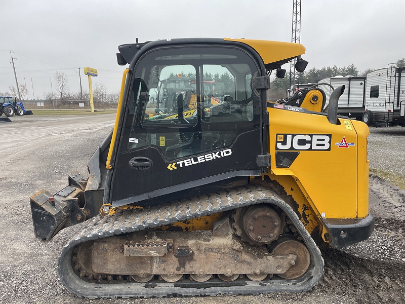 2018 JCB 3TS-8T Compact Track Loader