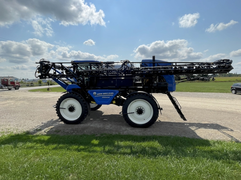 2024 New Holland SP.310F Sprayer/High Clearance