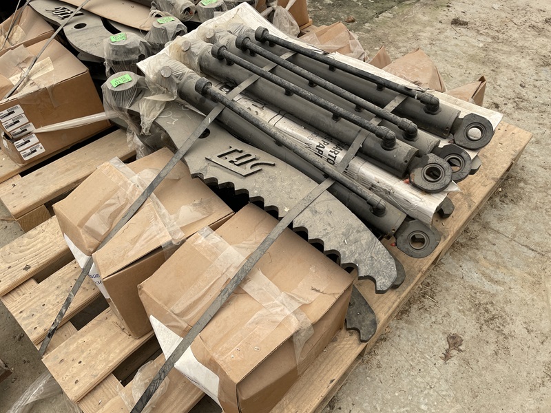 Iron number #5197135