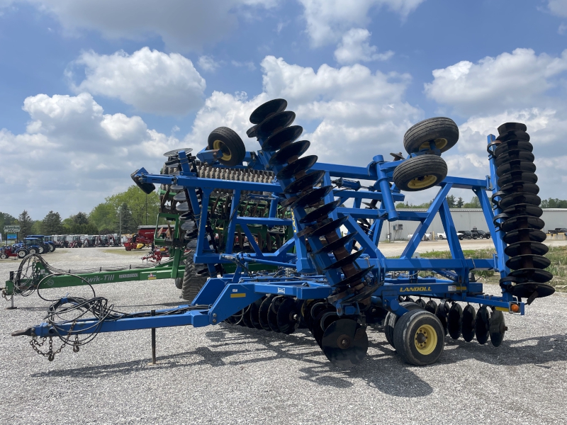 2010 Landoll 6230-33 Disk Tandem