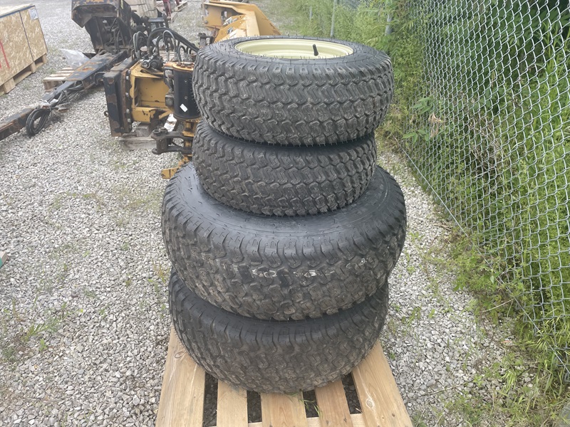 2022 Yanmar R3 TURF SET Tires