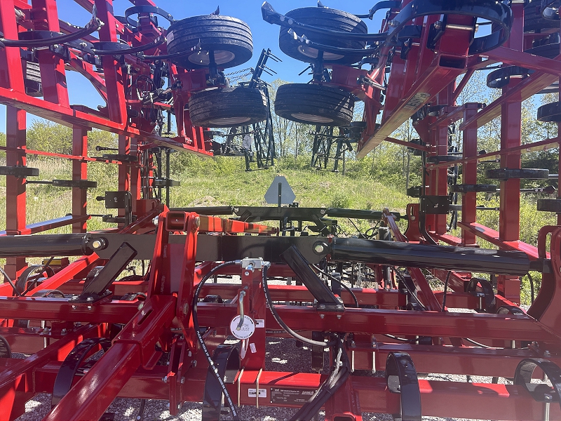 2025 Case IH VT265-40.5 Field Cultivator