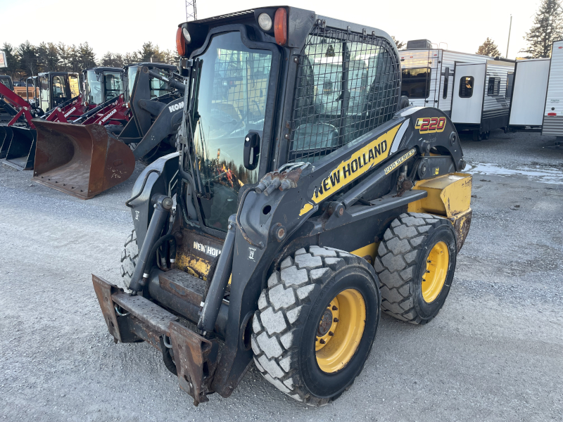 2017 New Holland L220 Skid Steer Loader