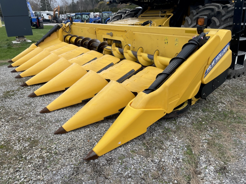 2014 New Holland 980CR Header Corn Head