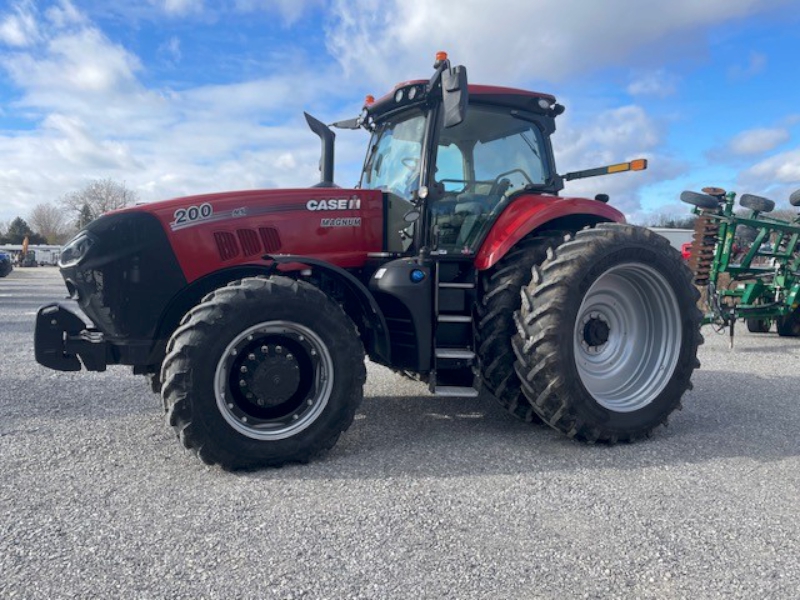 2021 Case IH MAGNUM 200 Tractor