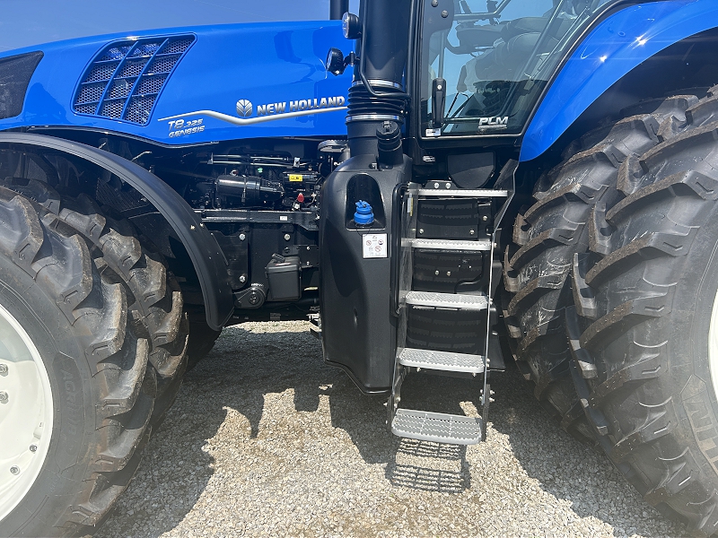 2025 New Holland T8.325  PLMI Tractor